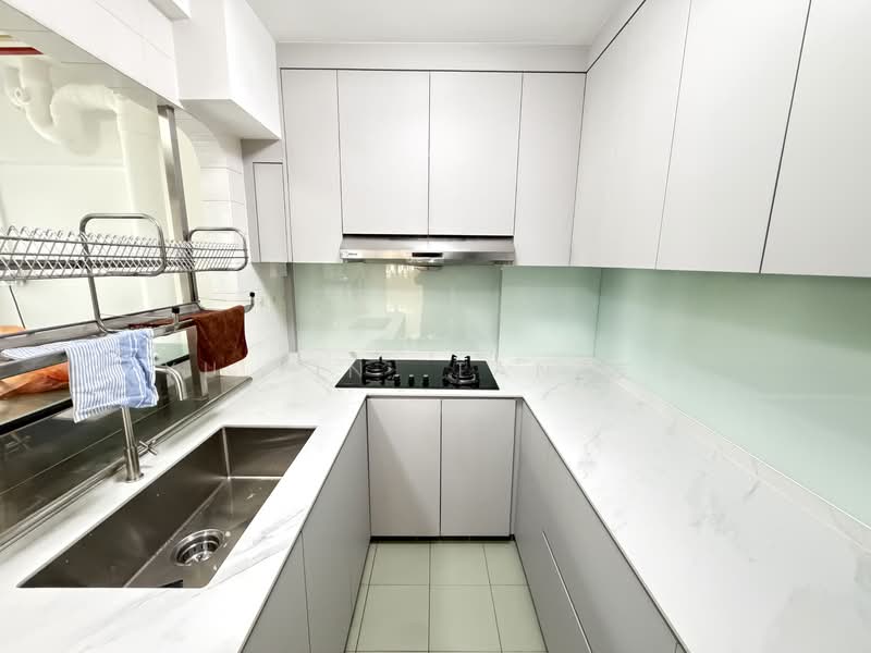 363 Tampines Street 34, 363 Tampines Street 34, 3 Bedrooms, 1,389 sqft, HDB Flat For Rent, by Yu Yin, Tan 友盈, 500102906 - Kitchen - PropertyGuru.com.sg