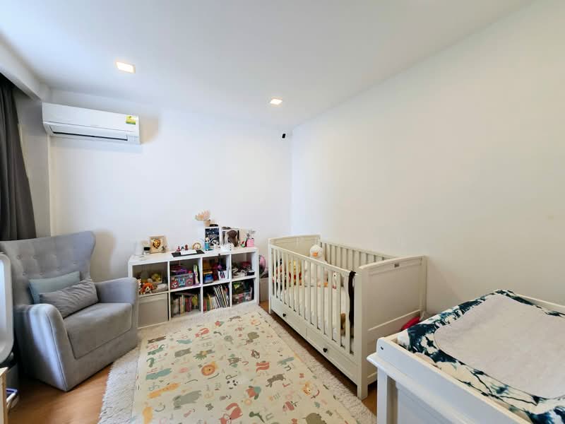 Clementi Park 3+2 Gem - So Secluded!, , 3 Bedrooms, 1,730 sqft, Condominium For Sale, by Susan Prior, 500102913 - PropertyGuru.com.sg