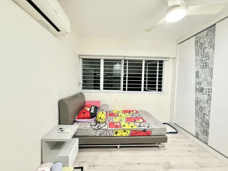 143 Lorong Ah Soo, 143 Lorong Ah Soo, 3 Bedrooms, 1,162 sqft, HDB Flat For Sale, by Darren Koh Chun Hong, 500102915 - Bedroom - PropertyGuru.com.sg