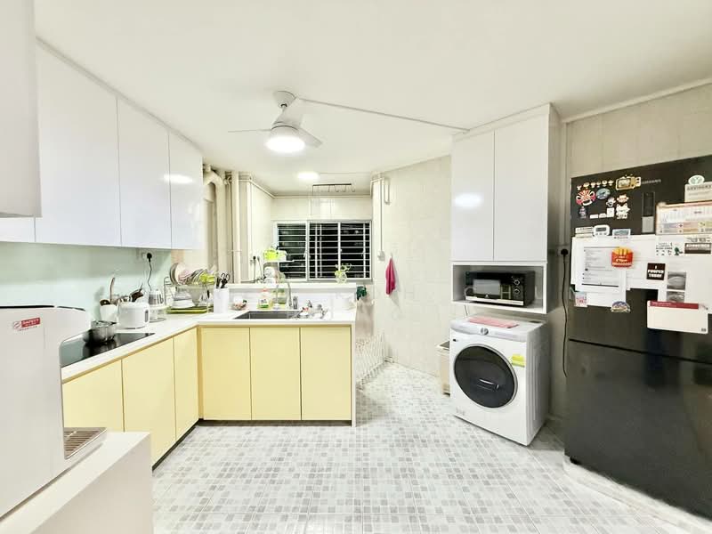 143 Lorong Ah Soo, 143 Lorong Ah Soo, 3 Bedrooms, 1,162 sqft, HDB Flat For Sale, by Darren Koh Chun Hong, 500102915 - Kitchen - PropertyGuru.com.sg