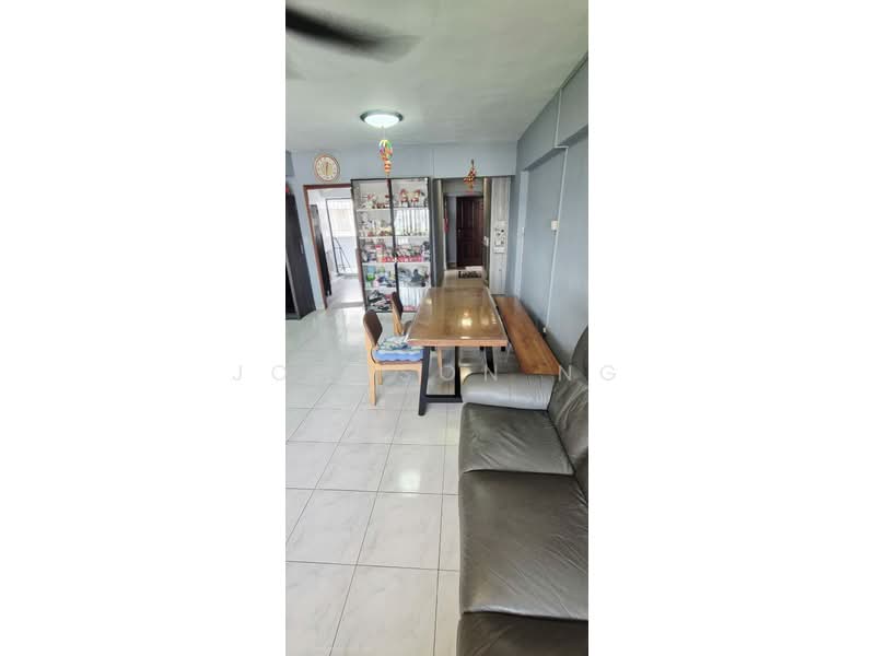 767 Bedok Reservoir View, 767 Bedok Reservoir View, 5 Bedrooms, 1,237 sqft, HDB Flat For Sale, by Johnson Ng, 500102928 - Living Room - PropertyGuru.com.sg