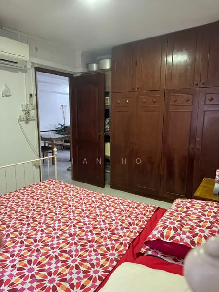 220 Yishun Street 21, 220 Yishun Street 21, 2 Bedrooms, 721 sqft, HDB Flat For Rent, by Ian Ho, 500102932 - Bedroom - PropertyGuru.com.sg