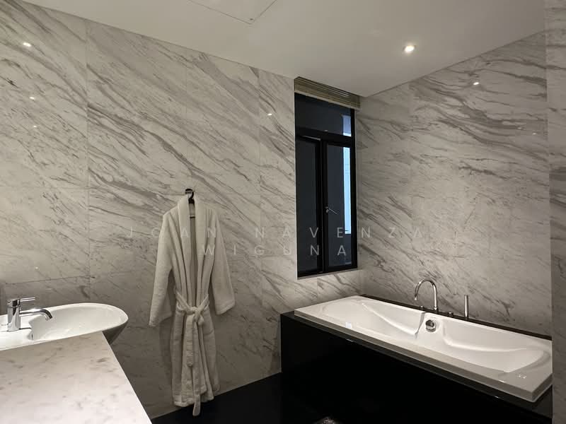 The Colonnade, 82 Grange Road, 4 Bedrooms, 3,994 sqft, Condominium For Rent, by Joan Navenza Wiguna, 500102935 - PropertyGuru.com.sg