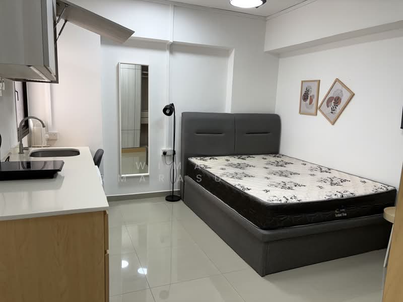 For Sale - 11 Pine Close