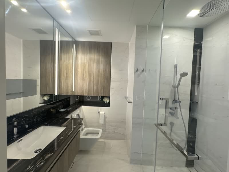 Wallich Residence, 3 Wallich Street, 3 Bedrooms, 1,722 sqft, Condominium For Rent, by Doris Li, 500102950 - Bathroom - PropertyGuru.com.sg