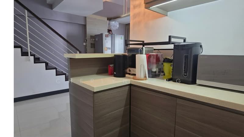 910 Jurong West Street 91, 910 Jurong West Street 91, 4 Bedrooms, 1,560 sqft, HDB Flat For Sale, by Cherlyn Leng, 500102961 - Kitchen - Original - PropertyGuru.com.sg