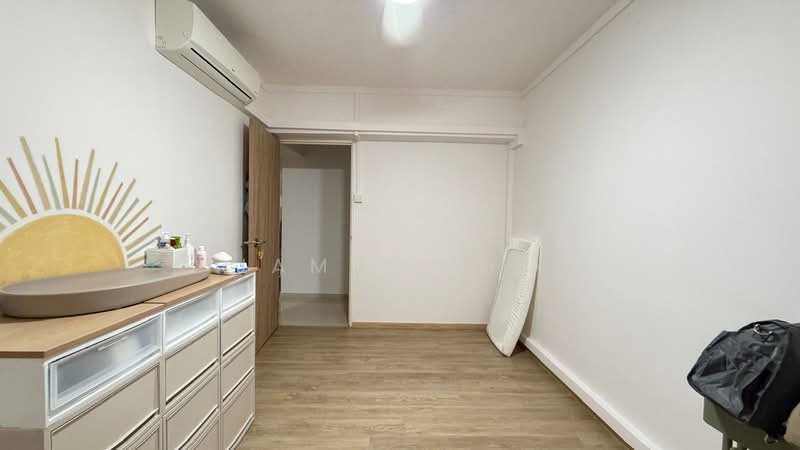 260C Sengkang East Way, 260C Sengkang East Way, 3 Bedrooms, 1,184 sqft, HDB Flat For Sale, by James Yeo, 500102967 - Bedroom - PropertyGuru.com.sg