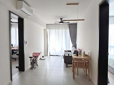 For Rent - The Watergardens at Canberra