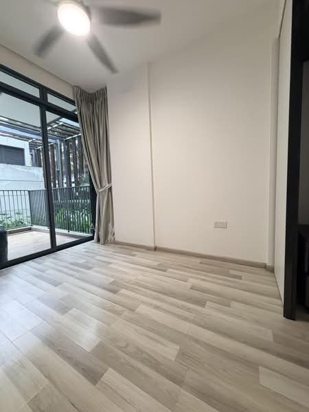 La Fiesta, Sengkang Square, 3 Bedrooms, 1,119 sqft, Condominium For Rent, by Amy Goh, 500102979 - PropertyGuru.com.sg