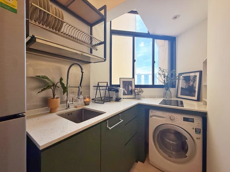 Riverwalk Apartments, 20 Upper Circular Road, Room Rental, 120 sqft, Apartment For Rent, by Fariz Rashid, 500102981 - Kitchen - PropertyGuru.com.sg