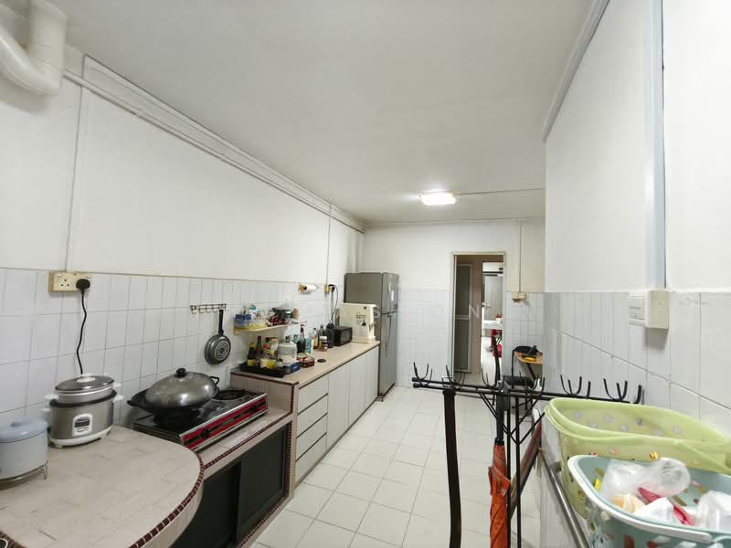 131 Cashew Road, 131 Cashew Road, 2 Bedrooms, 786 sqft, HDB Flat For Sale, by Thomas Ong, 500102982 - Kitchen - PropertyGuru.com.sg