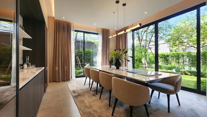 🎯 VALUE-DRIVEN MODERN GCB — Elevated • POOL • ATTIC • VALUE BUY🔥, , 5 Bedrooms, 10,400 sqft, Good Class Bungalow For Sale, by Martin Goh 吴伟楠, 500102987 - Dining Room - PropertyGuru.com.sg
