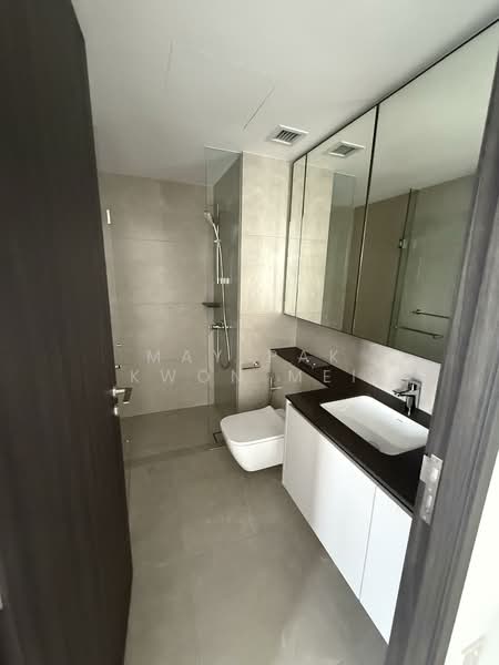 Sky Eden @ Bedok, 1 Bedok Central, 2 Bedrooms, 689 sqft, Condominium For Sale, by May Pak Kwon Mei, 500102992 - Bathroom - PropertyGuru.com.sg