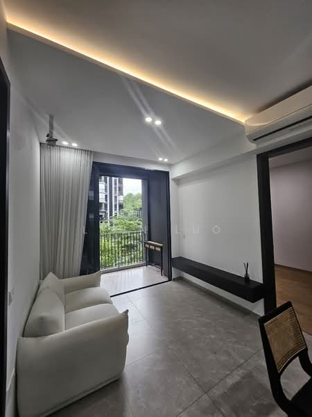 Park Colonial, 2 Woodleigh Lane, 2 Bedrooms, 603 sqft, Condominium For Rent, by Lynn Luo, 500102997 - Living Room - PropertyGuru.com.sg