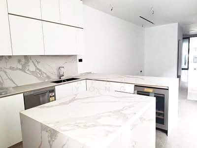 For Sale - ⭐️ Brand New 5 BR Landed Home @ Holland ⭐️ 9070 5688 Daphne