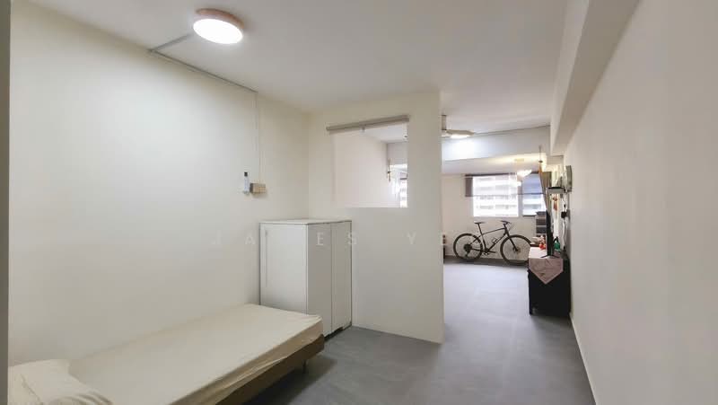 201 Bedok North Street 1, 201 Bedok North Street 1, 2 Bedrooms, 947 sqft, HDB Flat For Sale, by James Yeo, 500103034 - Bedroom - PropertyGuru.com.sg