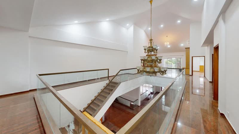 For Sale - Grand Goodman bungalow