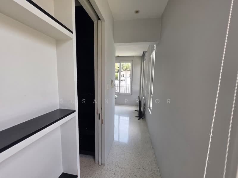 1 km To RGPS! 2+1 Greenwood Walkup, Nearby Hillcrest, Greenwood, Bukit Timah, 2 Bedrooms, 1,142 sqft, Walk-up Apartment For Sale, by Susan Prior, 500103046 - Interior - PropertyGuru.com.sg