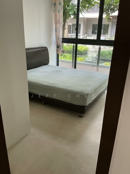 Archipelago, Bedok Reservoir Road, 5 Bedrooms, 4,402 sqft, Semi-Detached House For Rent, by Jeff Chen, 500103050 - Bedroom - PropertyGuru.com.sg