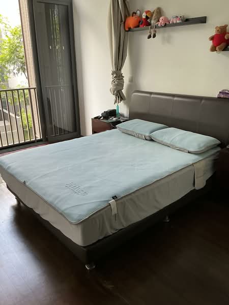 Archipelago, Bedok Reservoir Road, 5 Bedrooms, 4,402 sqft, Semi-Detached House For Rent, by Jeff Chen, 500103050 - Bedroom - PropertyGuru.com.sg