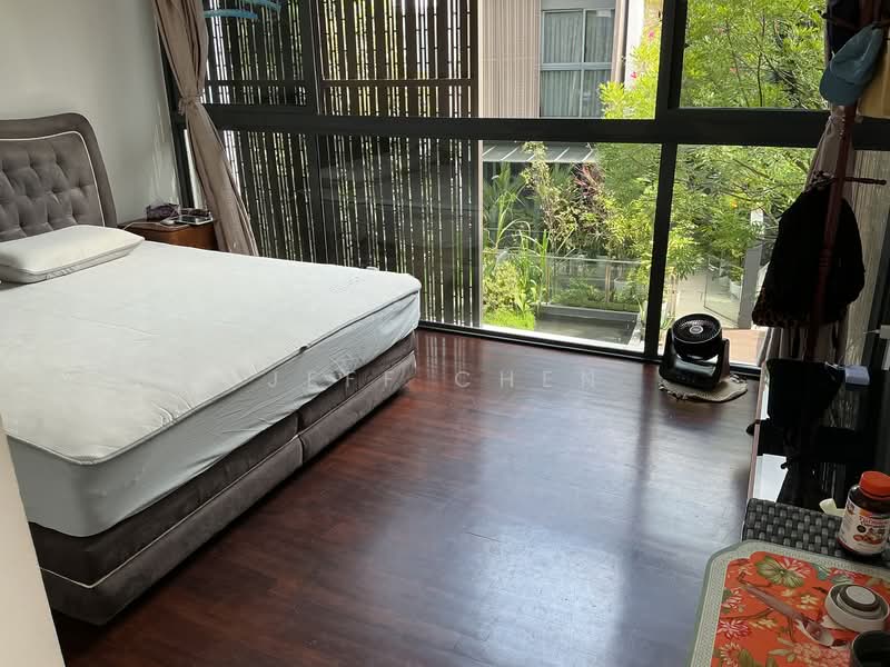 Archipelago, Bedok Reservoir Road, 5 Bedrooms, 4,402 sqft, Semi-Detached House For Rent, by Jeff Chen, 500103050 - Bedroom - PropertyGuru.com.sg