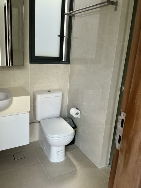 Archipelago, Bedok Reservoir Road, 5 Bedrooms, 4,402 sqft, Semi-Detached House For Rent, by Jeff Chen, 500103050 - Bathroom - PropertyGuru.com.sg