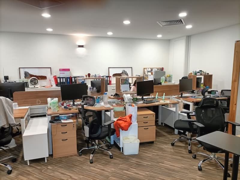Suntec City Tower, 8 Temasek Boulevard, 1,300 sqft, Office For Rent, by David Toh (卓宏森), 500103053 - Interior - CommercialGuru.com.sg