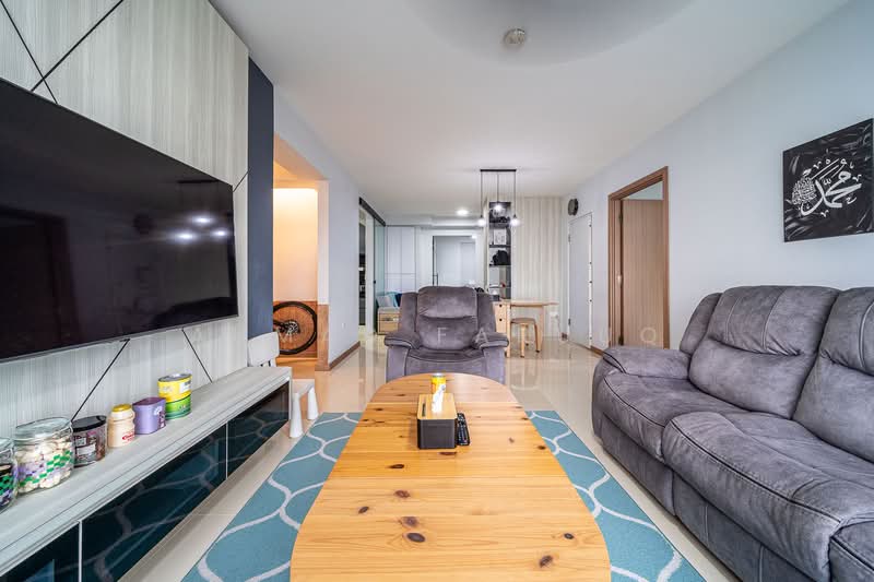 415A Northshore Drive, 415A Northshore Drive, 3 Bedrooms, 1,206 sqft, HDB Flat For Sale, by Ahmad Faruuq, 500103054 - Living Room - PropertyGuru.com.sg