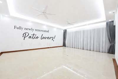 For Rent - Nassim Jade