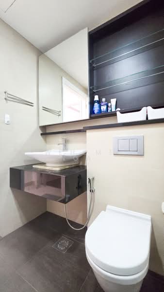Evania, 389 Upper Paya Lebar Road, Room Rental, 180 sqft, Condominium For Rent, by Wehome Co-Living, 500103058 - Bathroom - PropertyGuru.com.sg