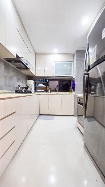 Evania, 389 Upper Paya Lebar Road, Room Rental, 180 sqft, Condominium For Rent, by Wehome Co-Living, 500103058 - Kitchen - PropertyGuru.com.sg