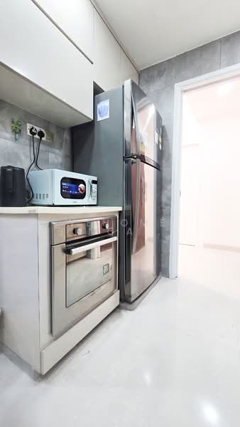 Evania, 389 Upper Paya Lebar Road, Room Rental, 180 sqft, Condominium For Rent, by Wehome Co-Living, 500103058 - Kitchen - PropertyGuru.com.sg