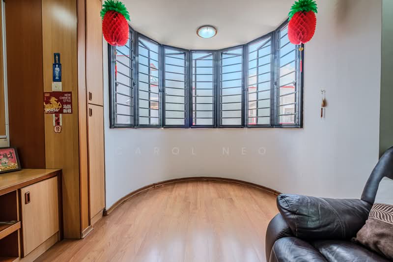 341B Sembawang Close, 341B Sembawang Close, 3 Bedrooms, 1,195 sqft, HDB Flat For Sale, by Carol Neo, 500103070 - Living Room - PropertyGuru.com.sg