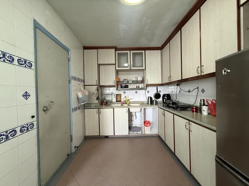 469B Admiralty Drive, 469B Admiralty Drive, 3 Bedrooms, 1,097 sqft, HDB Flat For Sale, by Greg Pan, 500103071 - Kitchen - PropertyGuru.com.sg