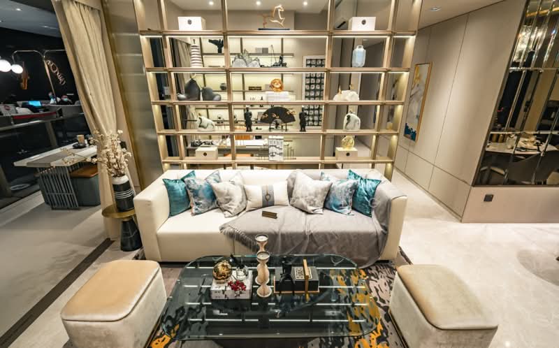 Hudson Place Residences, , 4 Bedrooms, 1,152 sqft, Condominium For Sale, by Jack Pang, 500103077 - Living Room - PropertyGuru.com.sg