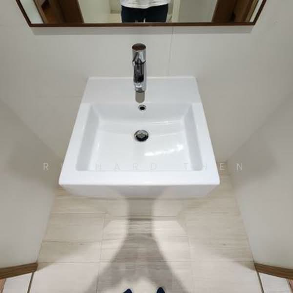 Chancery Court, 36E Dunearn Road, 3 Bedrooms, 2,271 sqft, Condominium For Rent, by Richard Then, 500103079 - Bathroom - PropertyGuru.com.sg