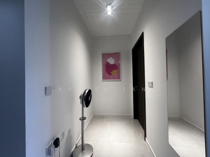 Riverfront Residences, 45 Hougang Avenue 7, 2 Bedrooms, 517 sqft, Condominium For Rent, by Arissa Tan, 500103080 - Corridor - PropertyGuru.com.sg