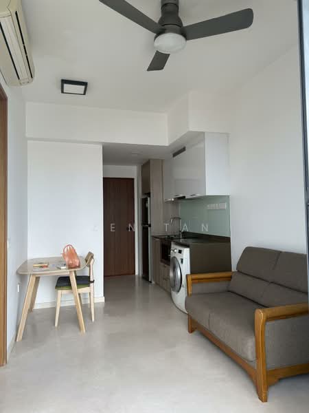 Trilive, 111 Tampines Road, 1 Bedroom, 400 sqft, Condominium For Rent, by Zen Tan, 500103086 - Kitchen - PropertyGuru.com.sg
