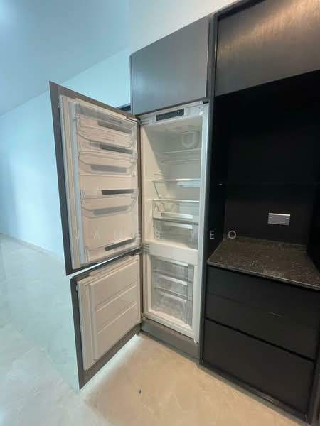 Daintree Residence, 11F Toh Tuck Road, 2 Bedrooms, 764 sqft, Condominium For Rent, by James Yeo, 500103088 - Kitchen - PropertyGuru.com.sg