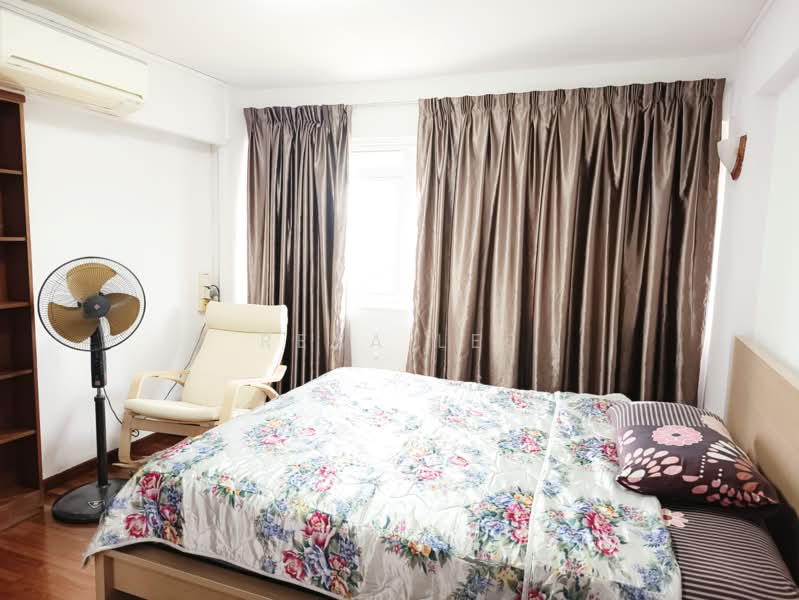 40 Teban Gardens Road, 40 Teban Gardens Road, Room Rental, 280 sqft, HDB Flat For Rent, by Rena Lee, 500103096 - Queen Bed in Master - PropertyGuru.com.sg