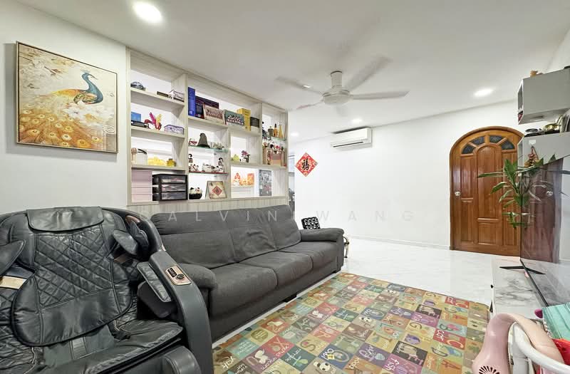 548 Serangoon North Avenue 3, 548 Serangoon North Avenue 3, 3 Bedrooms, 1,076 sqft, HDB Flat For Sale, by Calvin Wang, 500103104 - Living Room - PropertyGuru.com.sg