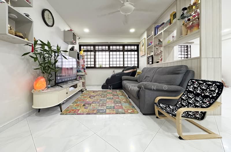 548 Serangoon North Avenue 3, 548 Serangoon North Avenue 3, 3 Bedrooms, 1,076 sqft, HDB Flat For Sale, by Calvin Wang, 500103104 - Living Room - PropertyGuru.com.sg