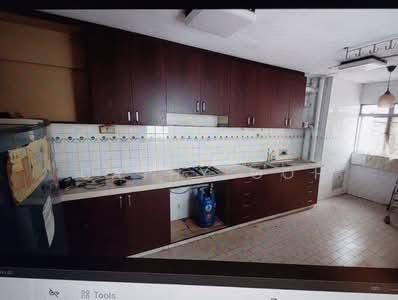 For Sale - 815 Tampines Avenue 4