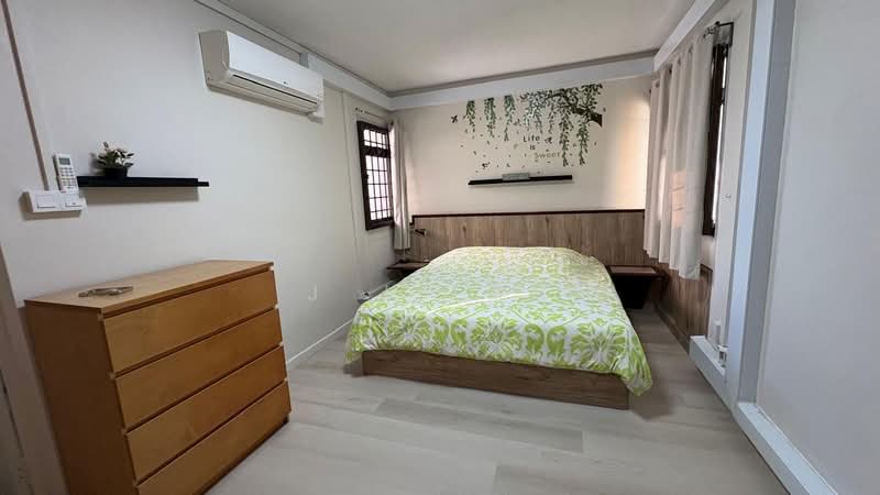 6-8 months lease at Blk 135, Rivervale Street, Rivervale street, 3 Bedrooms, 1,527 sqft, HDB Flat For Rent, by J J Tan, 500103117 - Bedroom Master - PropertyGuru.com.sg