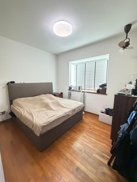 Edelweiss Park Condo, 90 Flora Road, 2 Bedrooms, 947 sqft, Condominium For Rent, by Eric Lim, 500103119 - Bedroom - PropertyGuru.com.sg