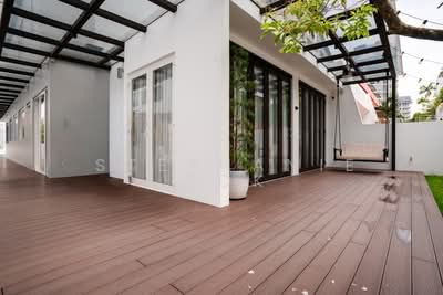 For Sale - Beautiful 2 Storey Semi D Move in