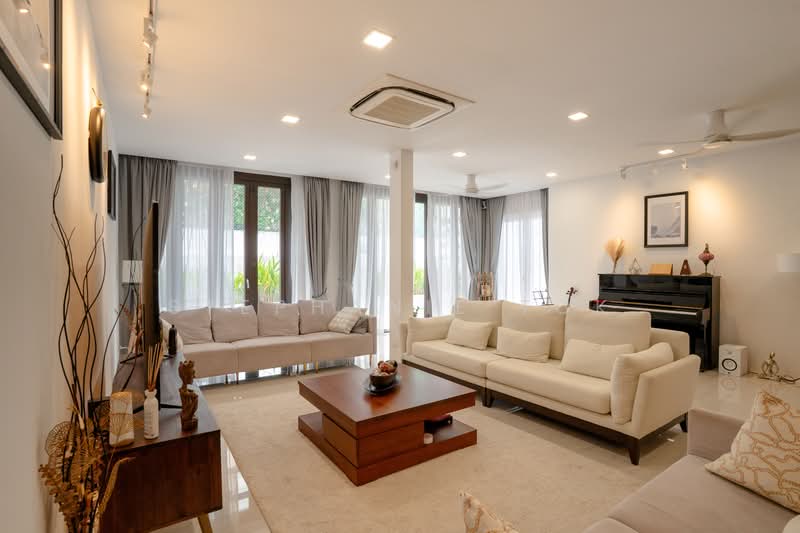 Beautiful 2 Storey Semi D Move in, Move in, Modern Finishes, Quiet Enclave, 4 Bedrooms, 3,500 sqft, Semi-Detached House For Sale, by Stephanie Tok, 500103125 - PropertyGuru.com.sg