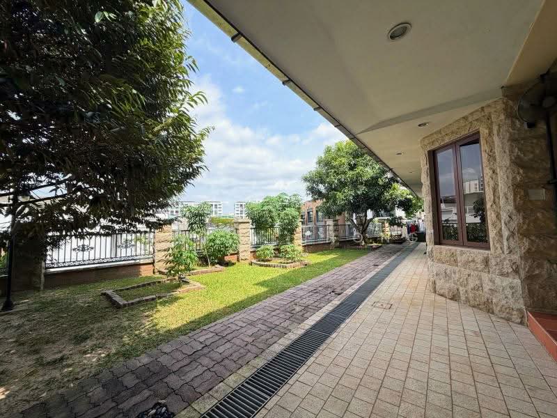 ATTRACTIVE $15XX PSF ⭐️ CHARMING CHESTNUT GCBA ⭐️ HIGH CEILINGS ⭐️ 28M FRONTAGE ☎️ PAM 90228600, CHESTNUT, 6 Bedrooms, 8,500 sqft, Detached House For Sale, by Pamela Chong, 500103130 - Exterior - PropertyGuru.com.sg