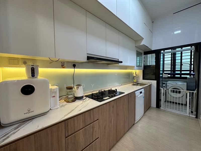 415D Northshore Drive, 415D Northshore Drive, 3 Bedrooms, 1,011 sqft, HDB Flat For Sale, by Cindy Chua, 500103132 - Kitchen - PropertyGuru.com.sg