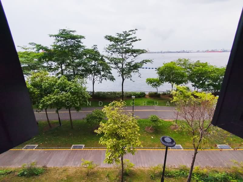 415D Northshore Drive, 415D Northshore Drive, 3 Bedrooms, 1,011 sqft, HDB Flat For Sale, by Cindy Chua, 500103132 - Full Sea view from unit  - PropertyGuru.com.sg